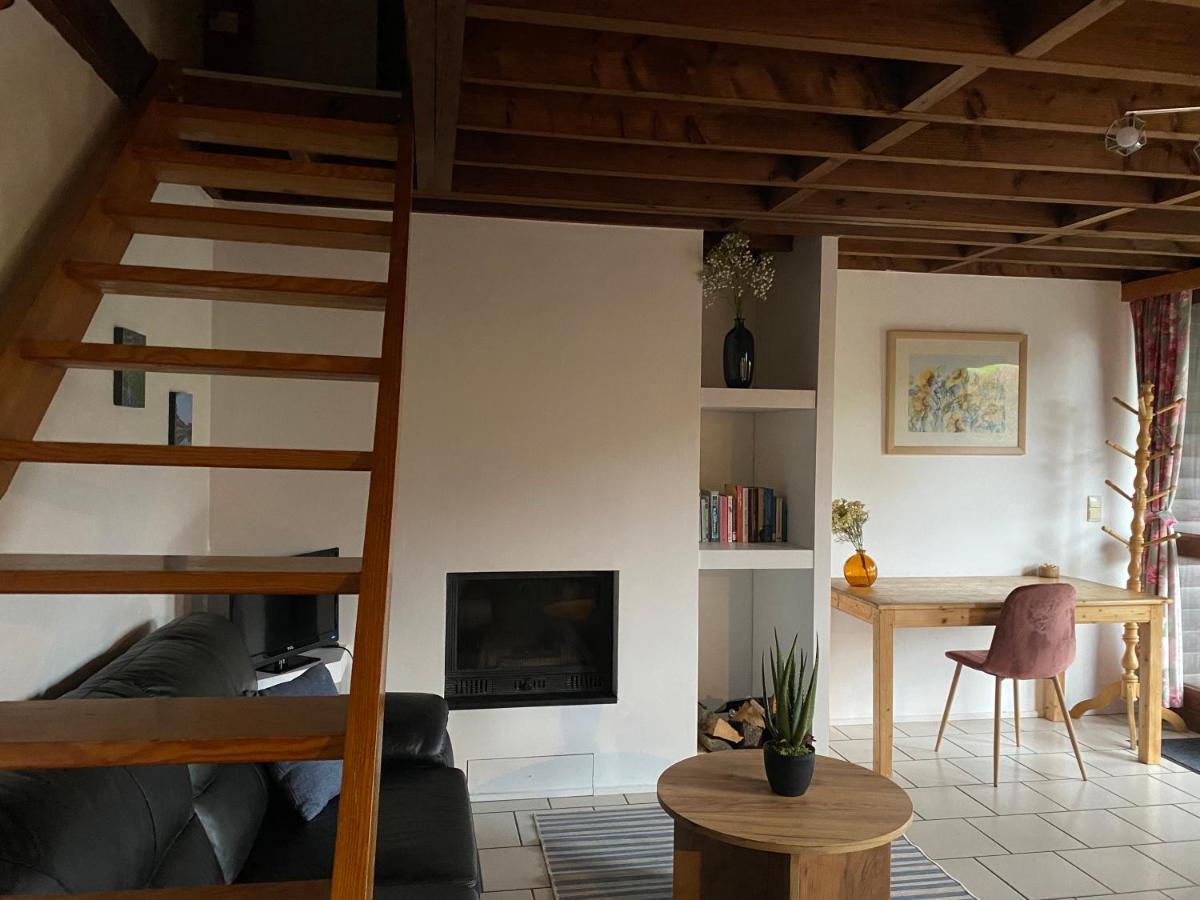 Aux 4 Chalets ブイヨン エクステリア 写真