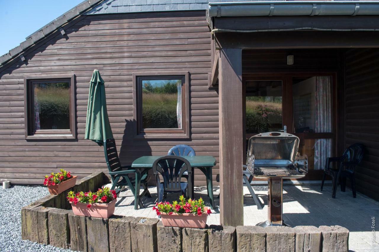 Aux 4 Chalets ブイヨン エクステリア 写真